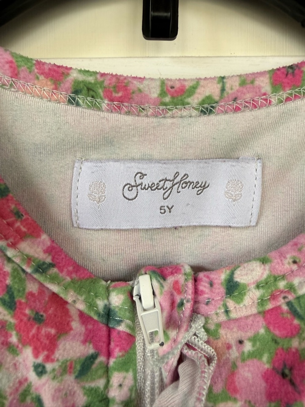 SweetHoney floral ruffle one-piece pajama sz 5 with colorful ruffle full zip - Picture 2 of 7